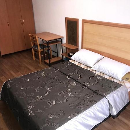 2 Rooms Apartment Near Kaznu, Botanical Garden,Un, Atakent, Forum Αλμάτι Εξωτερικό φωτογραφία